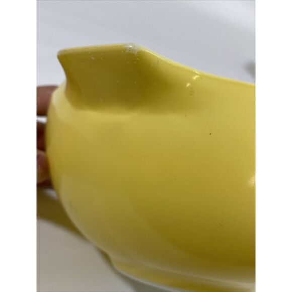 Vintage Pyrex Yellow Bowl Cinderella Light Pale Butter Mixing 443 2 1/2 qt - Picture 7 of 8